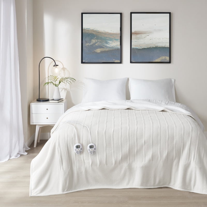 Serta Queen Ivory Fleece to Sherpa Heated Blanket - Full Size