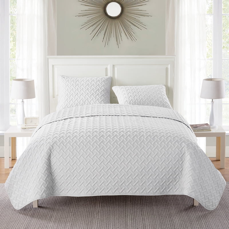 Twin White Geometric Quilt Set - 2-Piece Microfiber Bedding with Sham