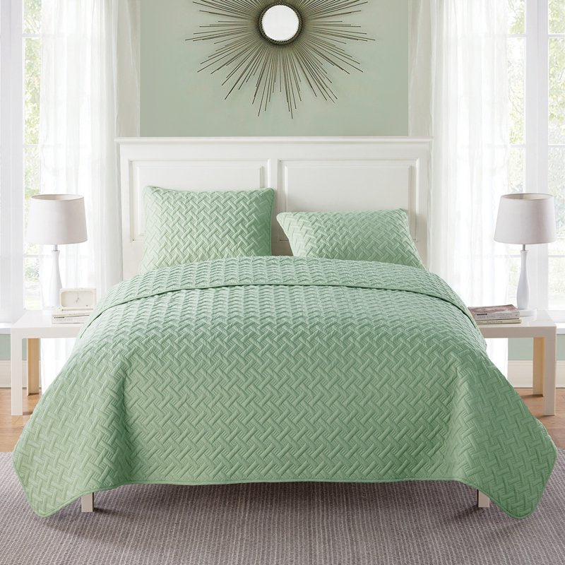 King Green Geometric Quilt Set with Shams - VCNY Home Nina 3-Piece Bedding