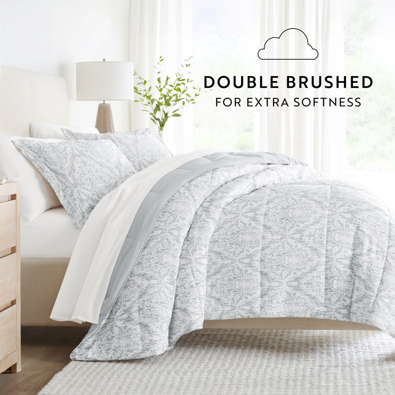 California King Microfiber Bedding Set with Patterned Comforter and Solid Sheets - Light Blue