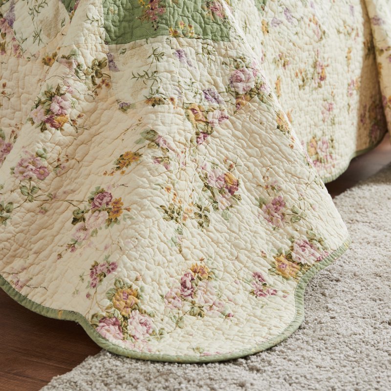 King Size Cotton Patchwork Quilt Set - 3-Piece Authentic Bed Cover