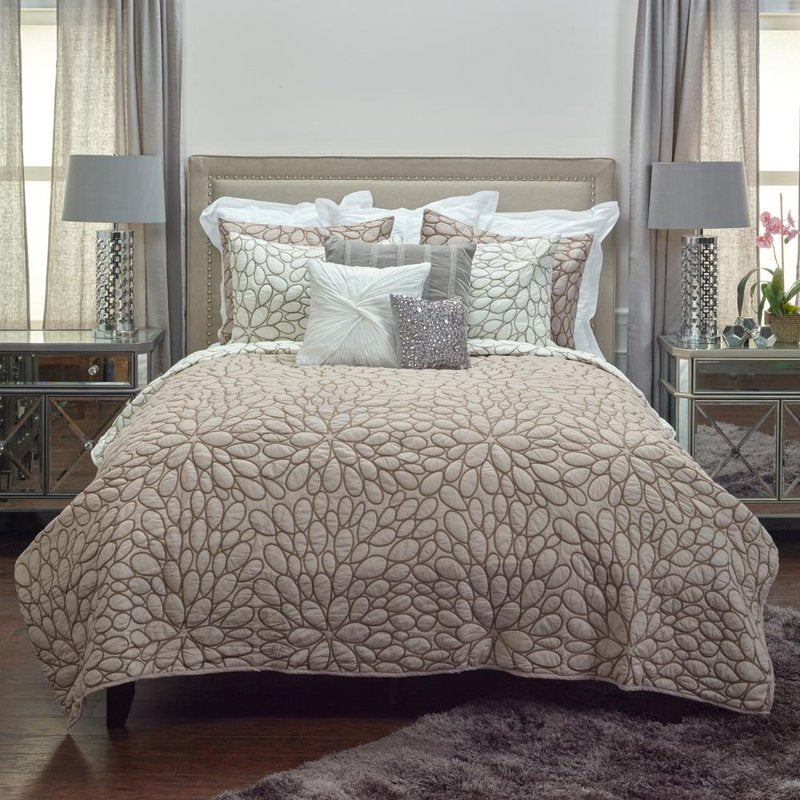 Brown 90x92 Inch Quilt - Embroidered Leaf Pattern Bedding