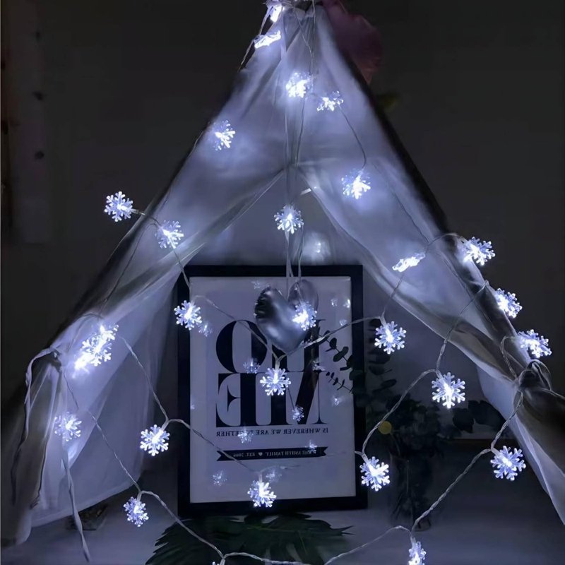 White 100 LED Christmas Snowflake String Lights Waterproof Indoor Outdoor Decor