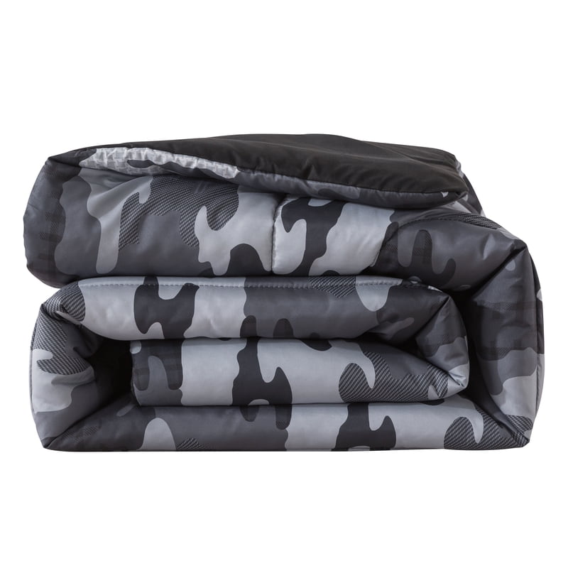 Kids Bed-in-a-Bag Set with Storage Bag - Full Camouflage Bedspread & Sheets - Gray
