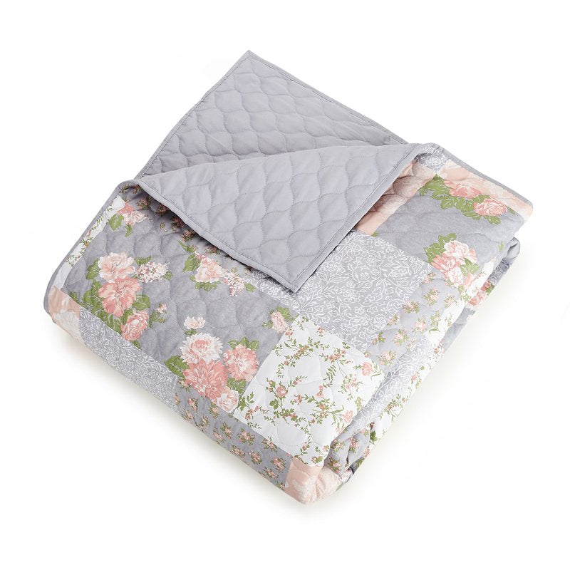 King Modern Heirloom La Flor Pink Patchwork Quilt Set - Reversible 3-Piece Bedding