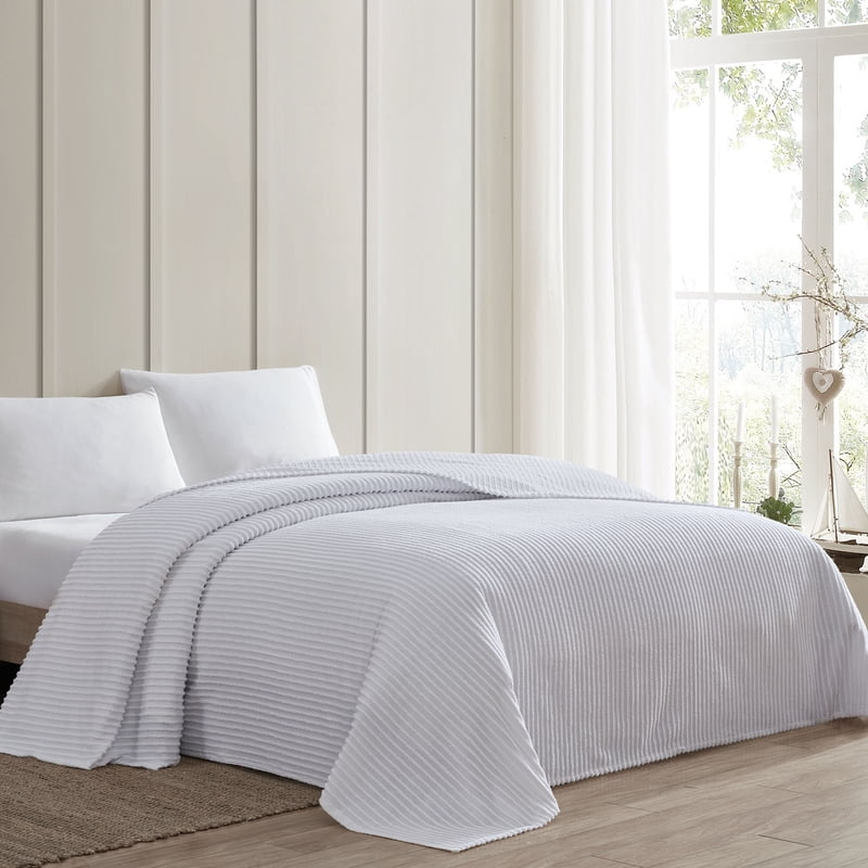 Queen Sage Chenille Bedspread - Soft Cotton Textured Coverlet