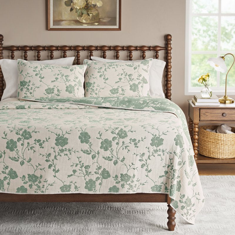 The Pioneer Woman Agatha Floral Gauze Quilt - Full/Queen, Green River & White, Reversible