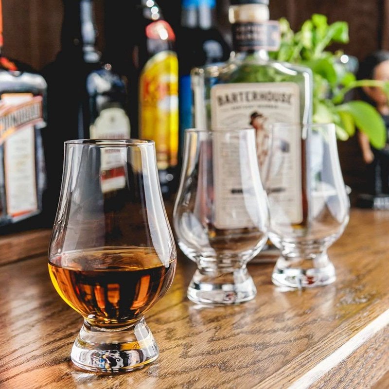 Non-Leaded Crystal Whiskey Glass Set - 4 Pieces