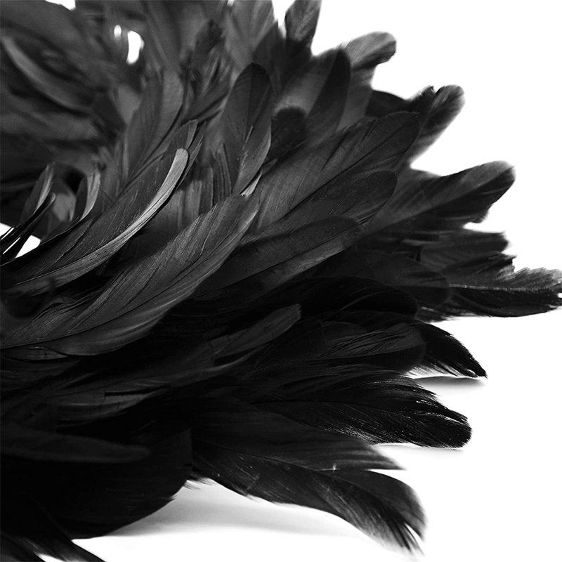 Black Feather Wreath for Halloween Front Door Decor - Spooky Scene Party Favors