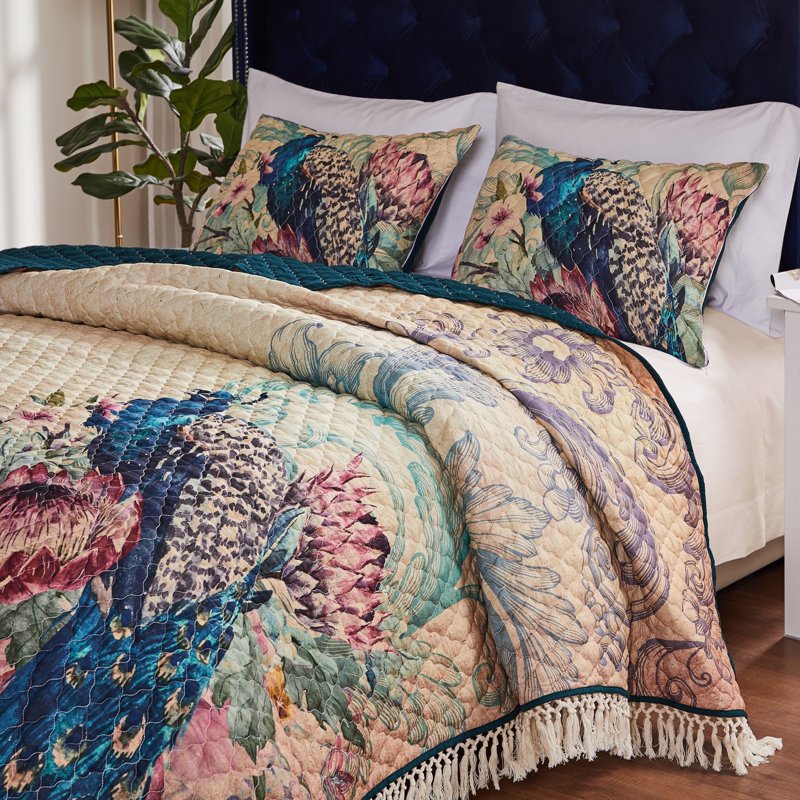 Vintage Peacock Quilt Set with Crochet Trim – Twin/Twin XL, Eden Variation