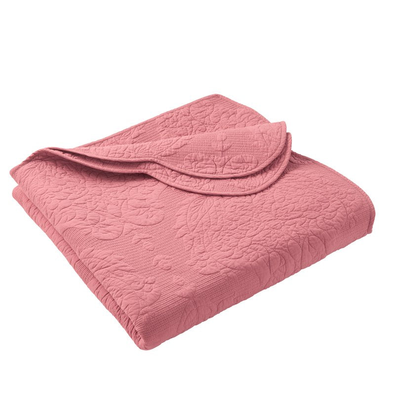 Better Homes & Gardens Paisley Medallion Cotton Quilt - Full/Queen, Rose, Scalloped Bedding