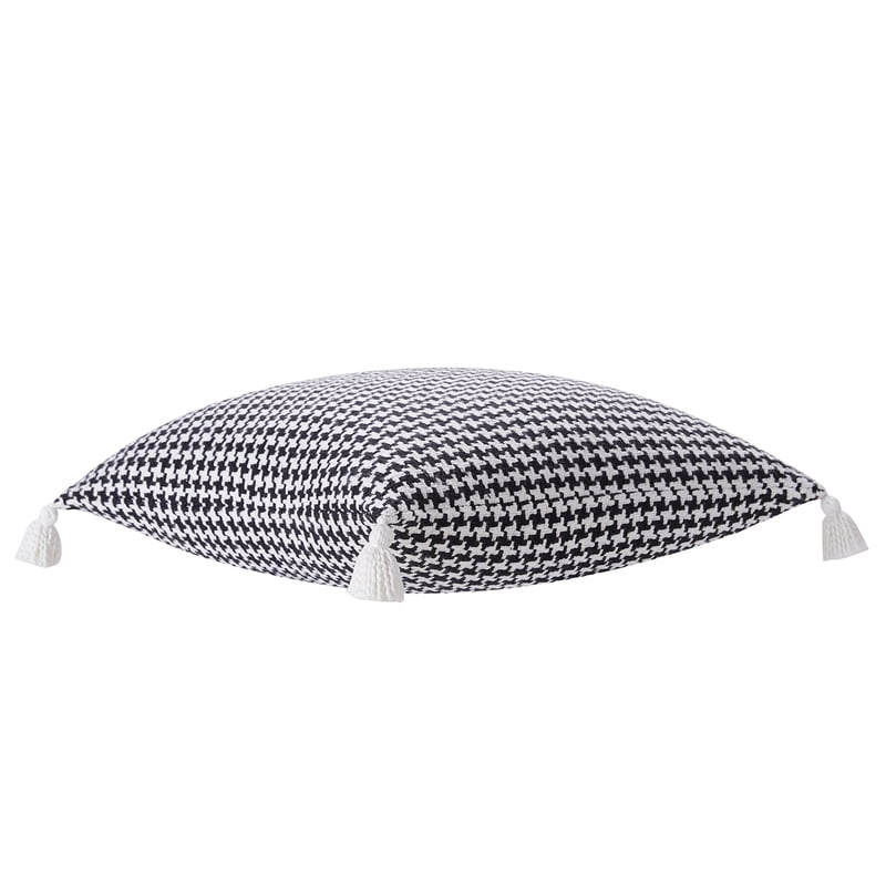(2 Pack) Black and White Houndstooth Cotton Decorative Pillow with Tassels - 22x22