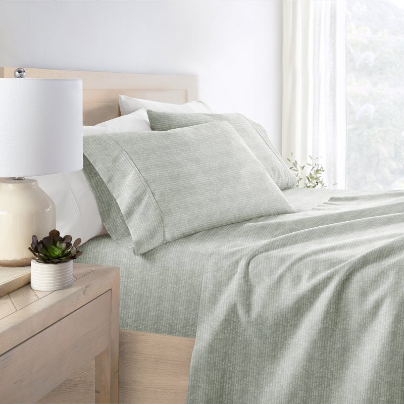 Full Pattern Microfiber Bed Sheet Set with Dashed Lines - Green Mist