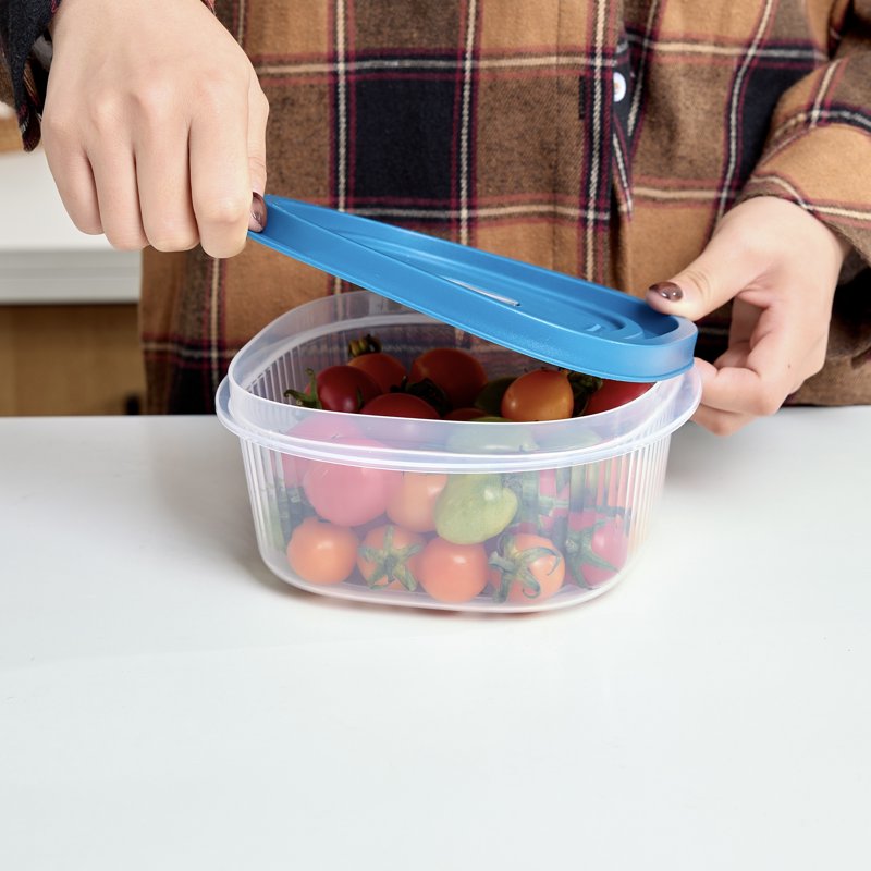 4-Pack Reusable Square Food Storage Containers - 5-Cup with Lids
