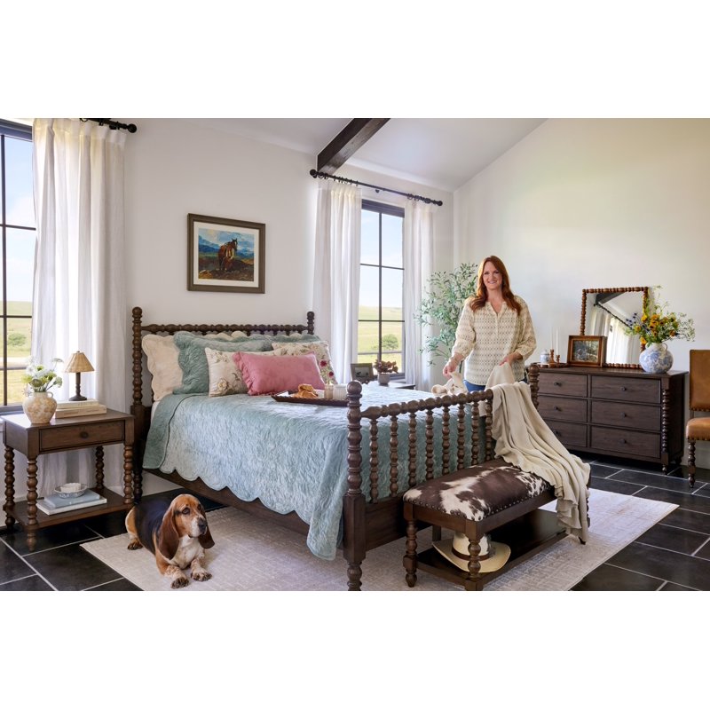 Velvet Quilt Full/Queen - Eloise Floral Pattern Beige - The Pioneer Woman