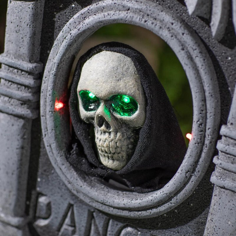 Light-Up Skeleton Head Tombstone Halloween Decoration - Gray, 1.8 ft