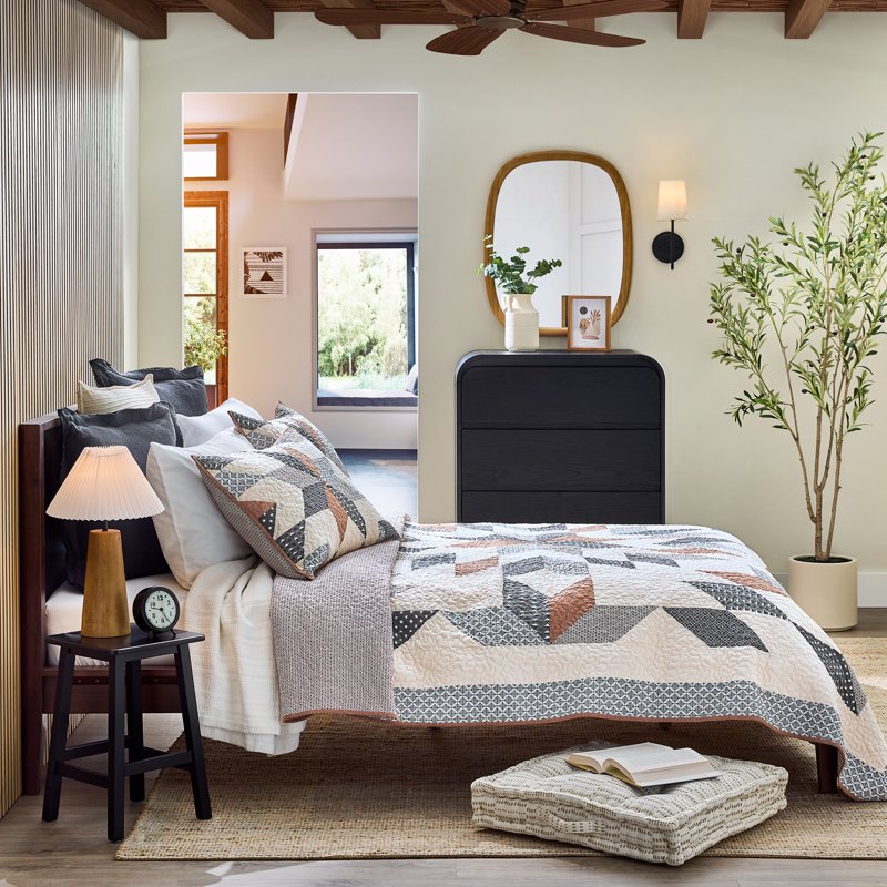 King Starburst Patchwork Cotton Quilt - Better Homes & Gardens