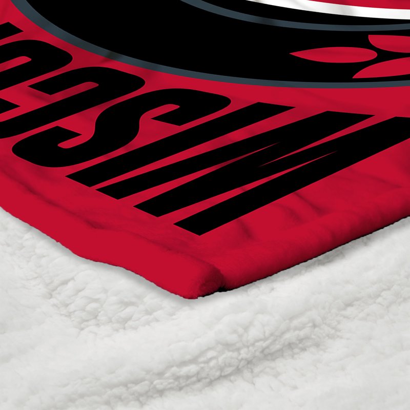 University of Wisconsin Badgers NCAA Sherpa Throw Blanket 50x60 Inches