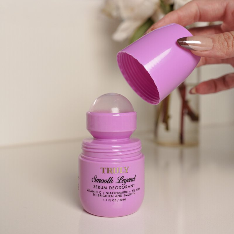 Brightening Serum Deodorant with AHA for Smooth Underarms