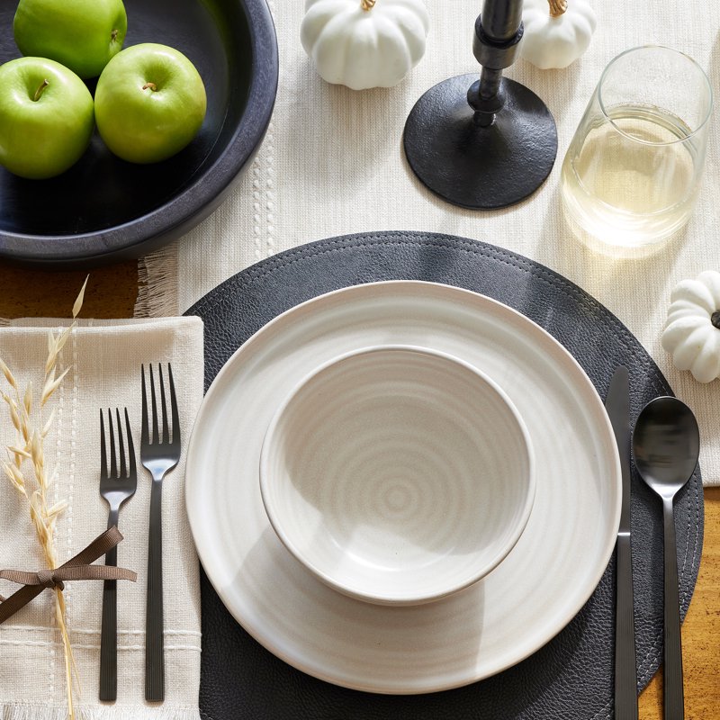 Faux Leather Placemat - Black, 15" Round, 1 Piece