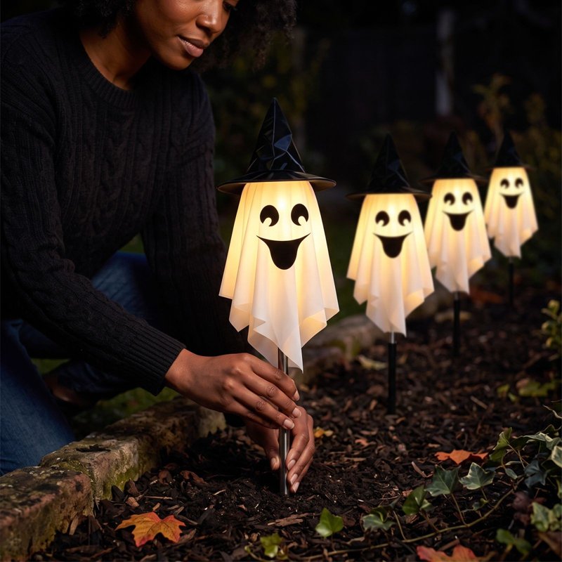 LED Ghost Yard Stake Light with Witch Hat - Battery Powered Halloween Decor - Variation 1#K