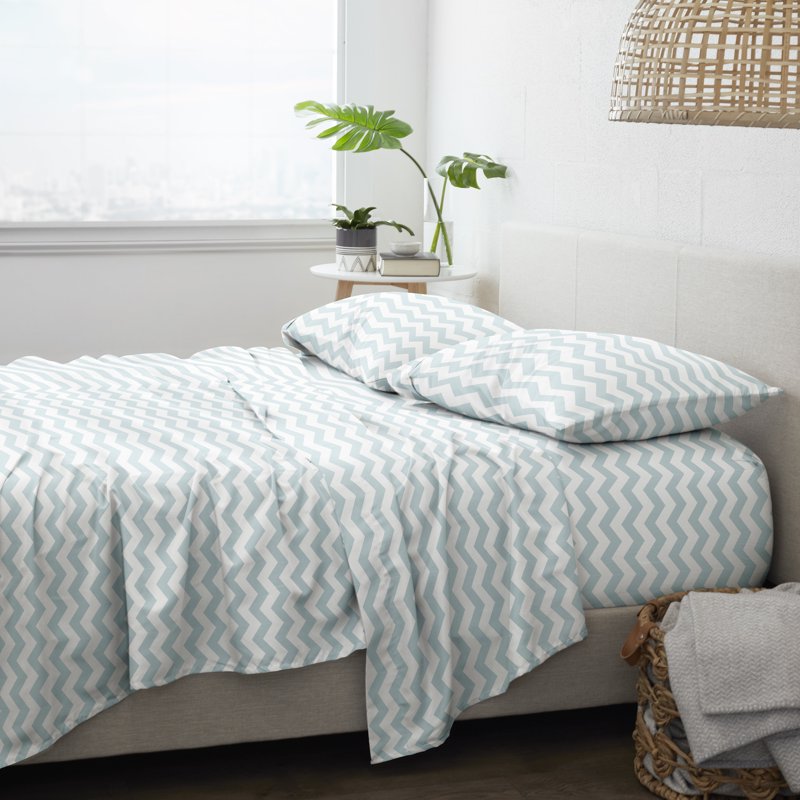 Full Turquoise Arrow Microfiber Bed Sheets Set - 4 Piece Pattern Bedding