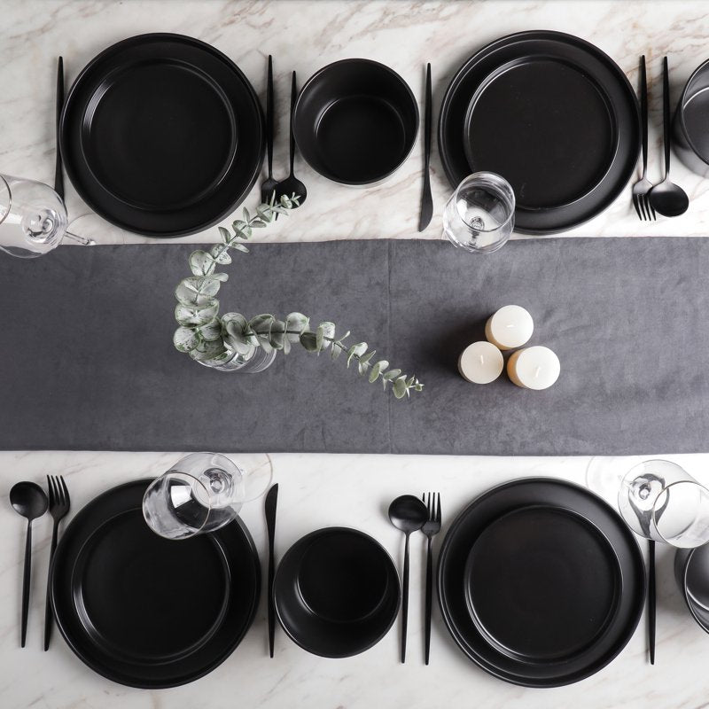16-Piece Dinnerware Set - Stoneware, Black Matte