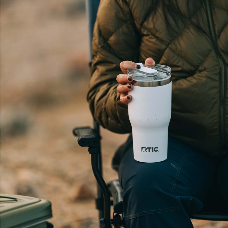 Insulated 20 oz Ceramic Lined Tumbler with Leak-Resistant Lid - Graphite