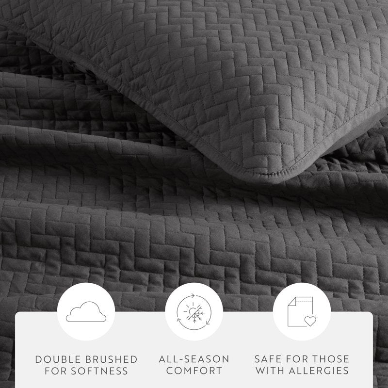 Queen/Full Gray Herring Pattern Quilted Coverlet Set with Shams - Soft & Durable Bedding