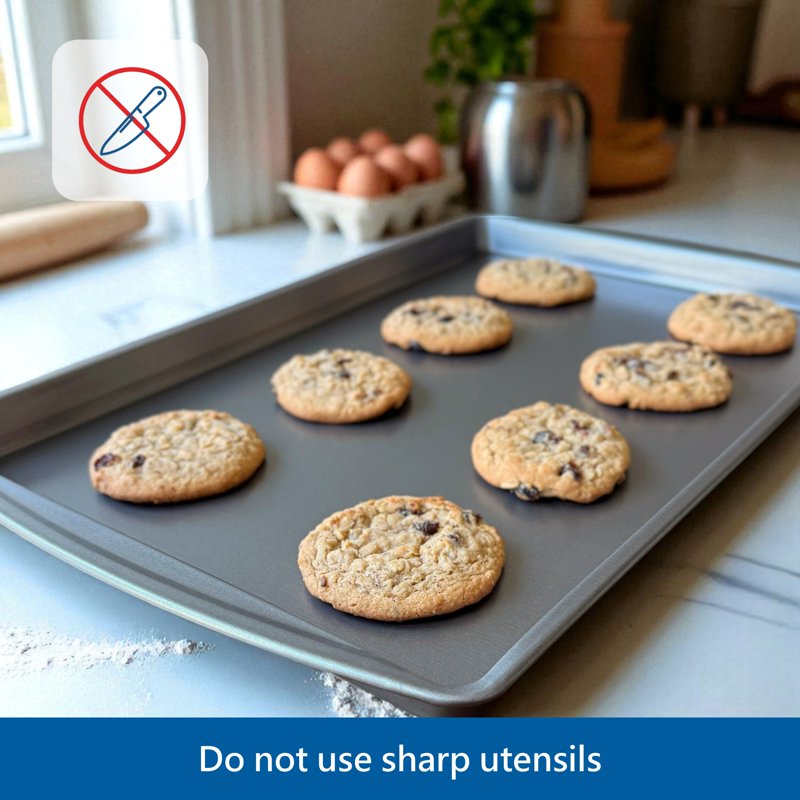 Large Nonstick Cookie & Baking Sheet - 11" x 17"