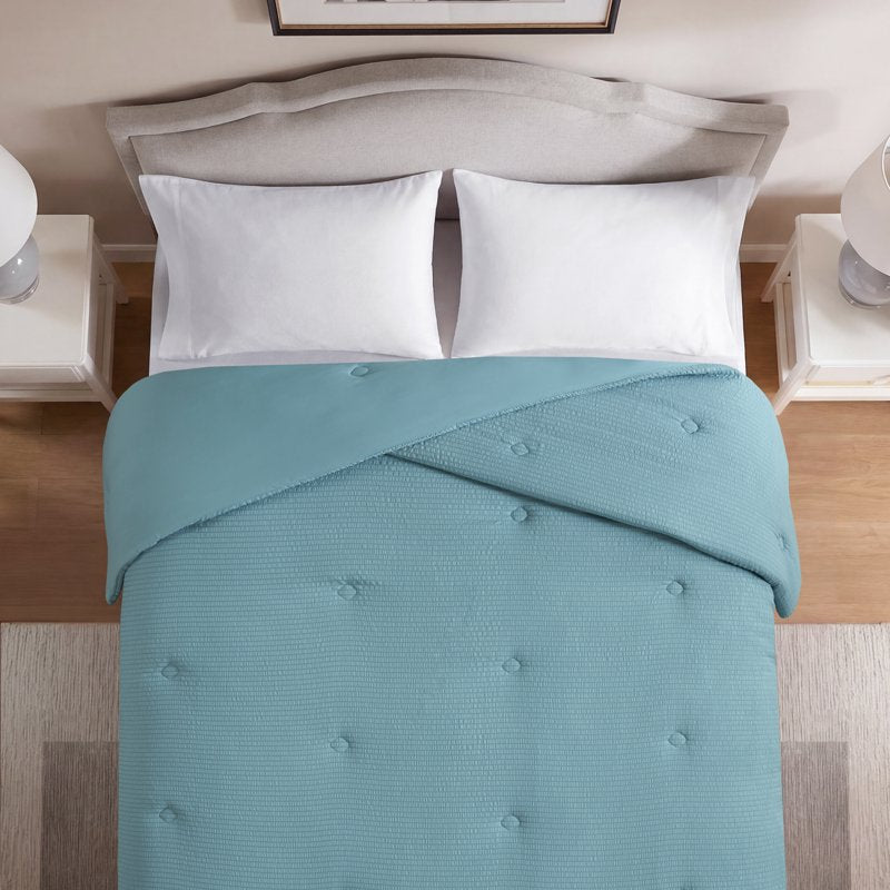 King Reversible Comforter Blue Seersucker All-Season Down Alternative - Mainstays, Variation of King, Blue