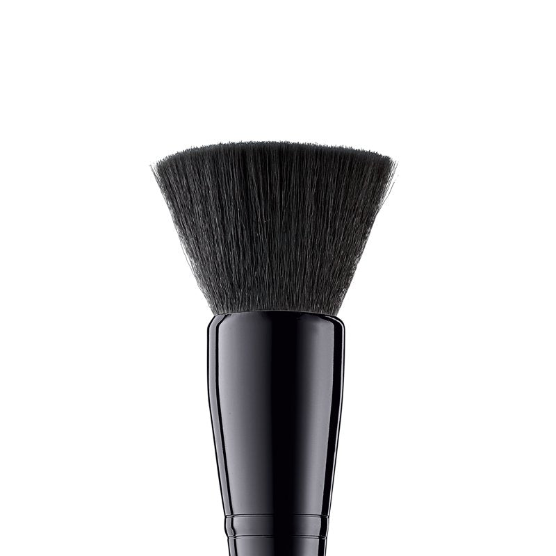 Synthetic Powder Brush for Precision Makeup Application