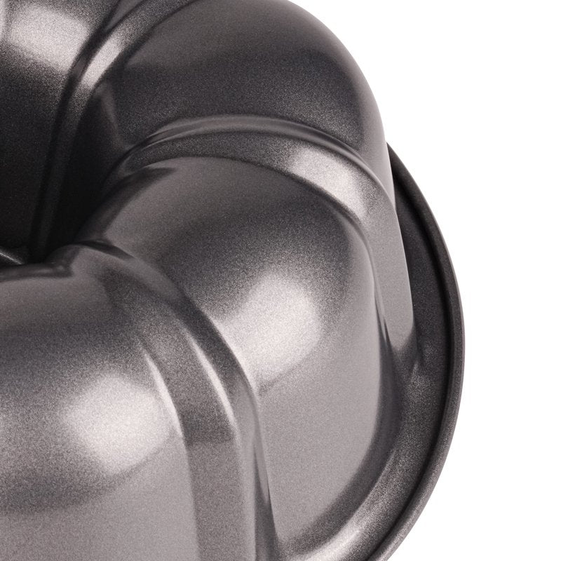 10" Nonstick Carbon Steel Fluted Cake Pan - Gray