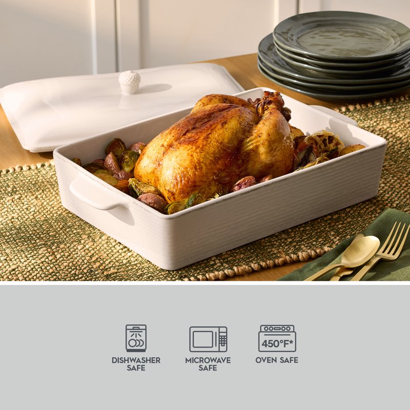 Cream Stoneware Roasting Pan with Lid - 15.5 x 9.3 Inches
