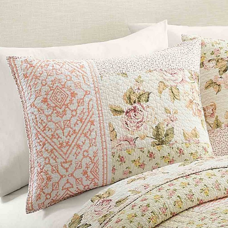 Pink Floral Cotton Quilt Full Size - Breathable Sweet Blooms Collection - Variation of F/QN, Blossoms