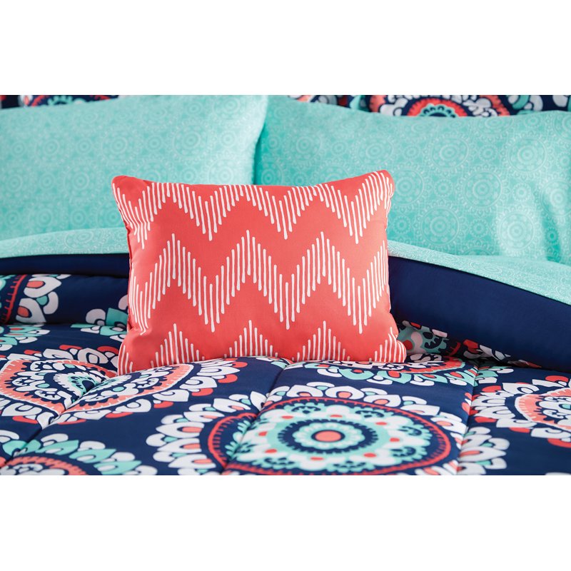 King Medallion Bed in a Bag Comforter Set with Sheets - Blue