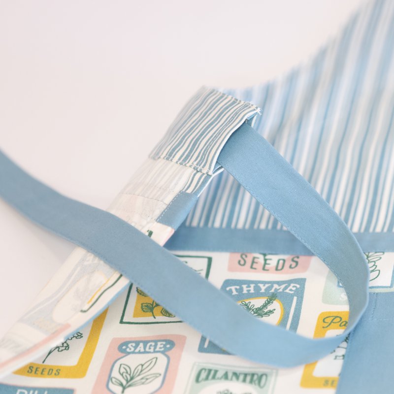 Cotton Kitchen Apron with Pocket - 28" x 32" Blue Seeds
