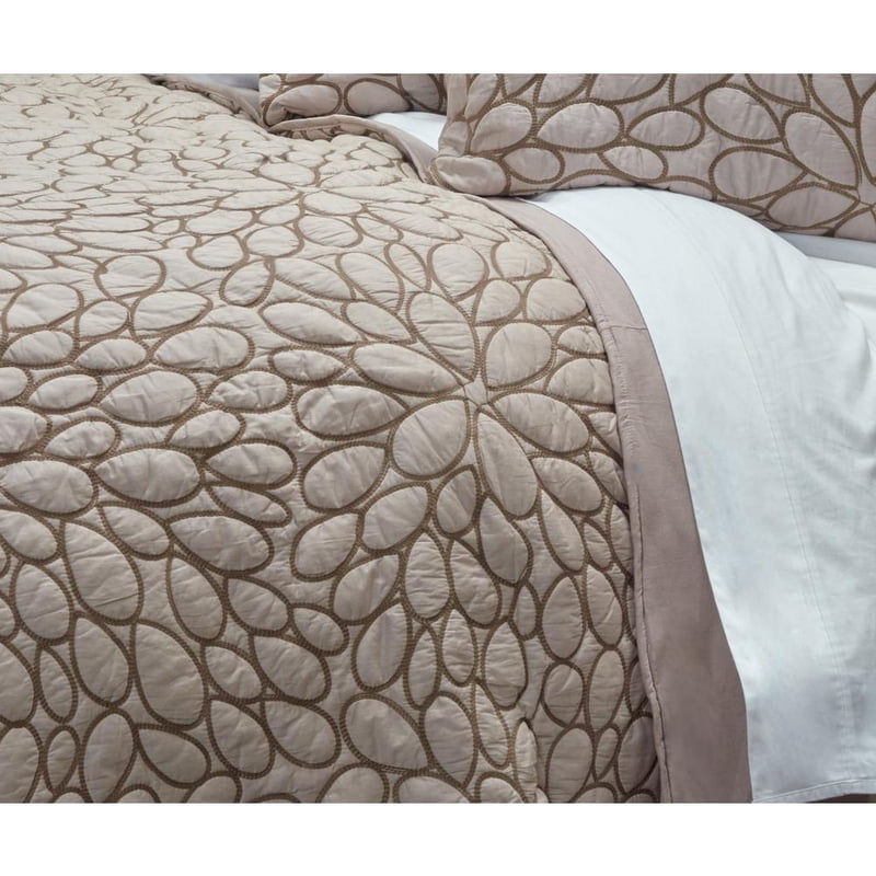 Brown 90x92 Inch Quilt - Embroidered Leaf Pattern Bedding