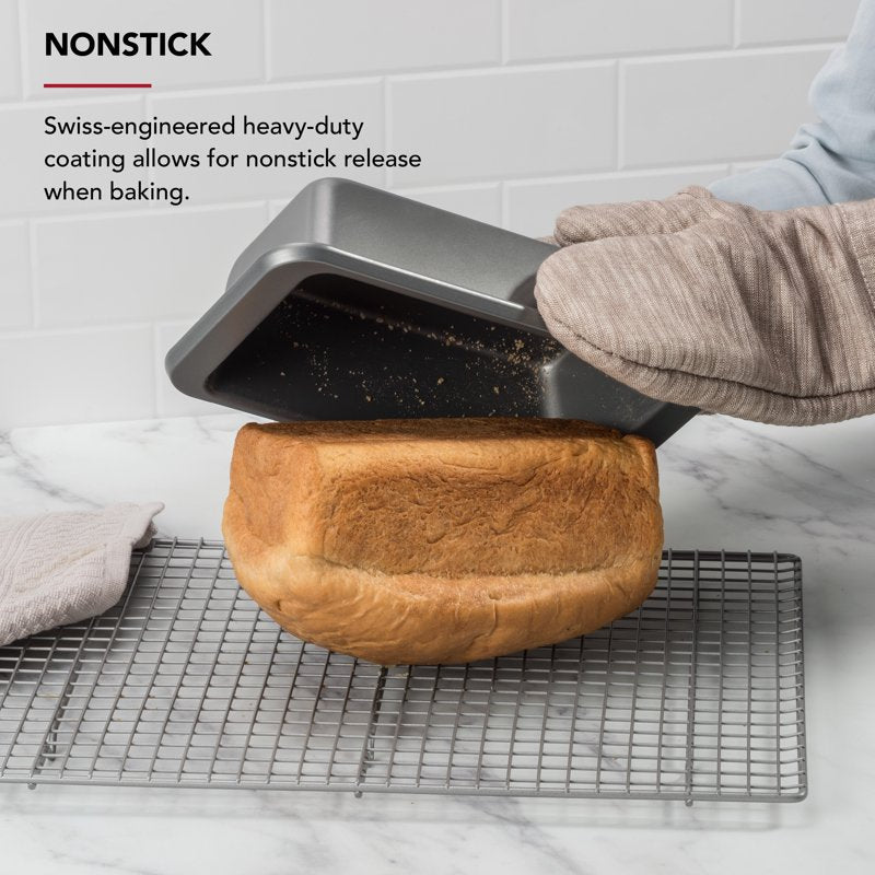 Nonstick 9x5-Inch Bread Loaf Pan - Contour Silver