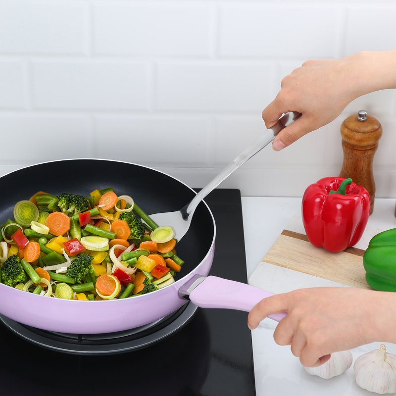 Stainless Steel 4-Piece Kitchen Utensil Set - Turner & Spoon