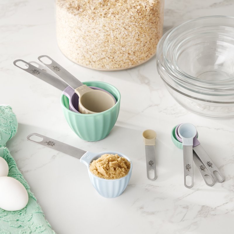 8-Piece Plastic Measuring Cup and Spoon Set - Multicolor